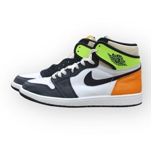 Jordan 1 Retro High ‘Volt Gold’.  SOLD